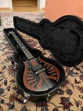 Schecter Devil Spine chitarra