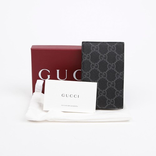 Gucci emblem bifold - gucci, gg