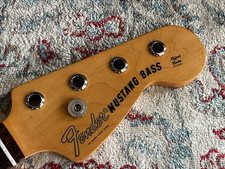 Fender Vintera II Mustang