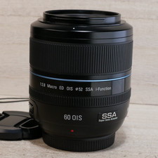 Samsung NX 60mm F2.8 Macro ED