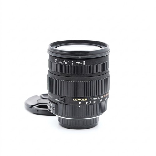 Sigma 8 4 dc macro - f2.8-4,