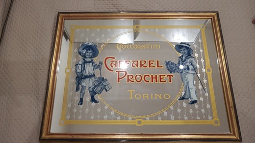Specchio pubblicitario