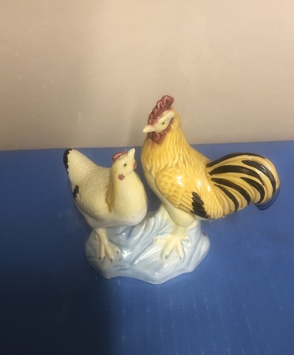 Pair farmyard chickens - pair,