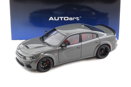 Caricabatteria autoart - 1:18,