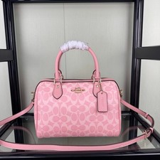 Borsa a tracolla Coach Roan firmata tela rosa cipria CV961 Outlet NUOVA