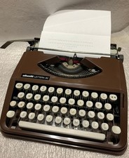 OLIVETTI LETTERA 82 Macchina