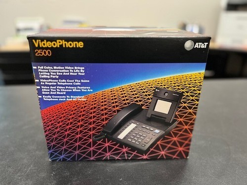 Videophone 2500 new in - at&t,