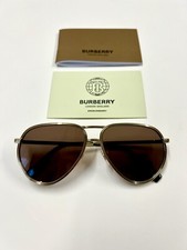 occhiali da sole Burberry