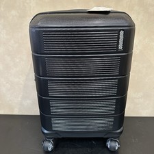 American Tourister Stratum 2.0