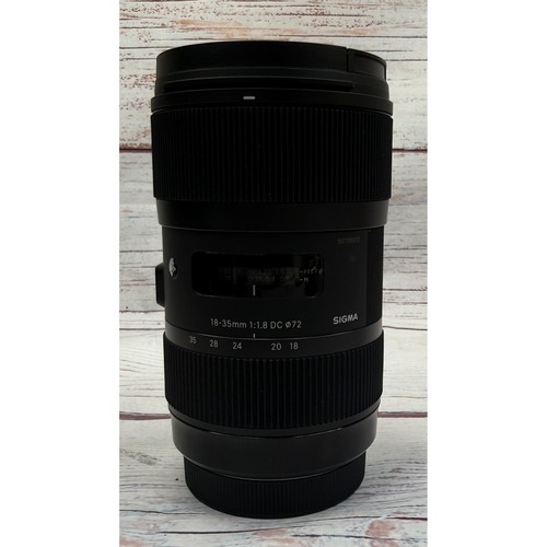 Sigma 1 8 dc hsm - sigma, mm