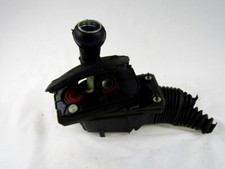 8D0711055AE LEVA E CUFFIA CAMBIO MANUALE VOLKSWAGEN PASSAT SW 1.9 D 74KW 5M 5P (