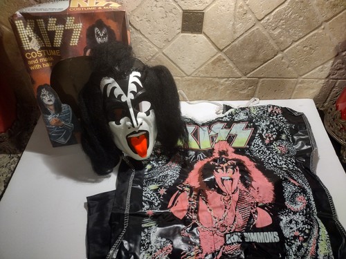 Costume halloween kiss - halloween,