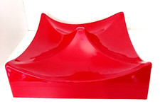 estroflessione artistica anni 60 in plastica lucida rossa grande centrotavola