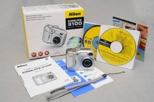 Fotocamera digitale vintage /