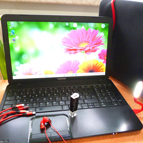 Toshiba c850 pollici l - c850, 8