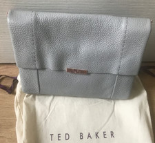 Borsa a tracolla in pelle grigia per donna, in buone condizioni