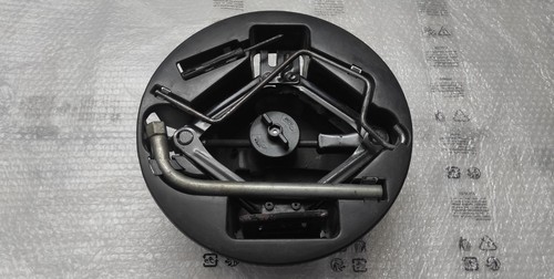 Kit attrezzi cric chiave ruota - attrezzi,