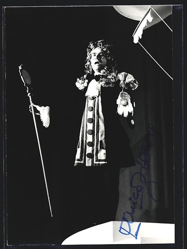 Cartolina cantante lirico