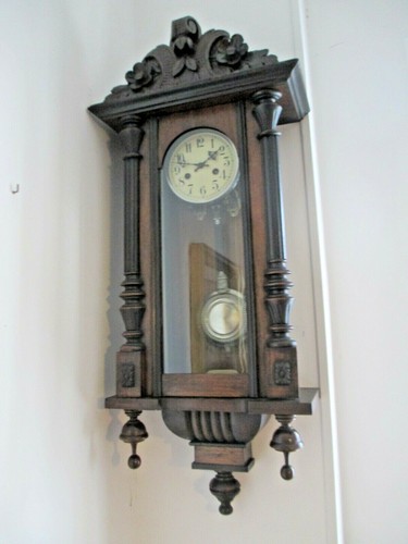 Antico orologio con pendola - con, a