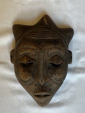 Maschera tribale antica da