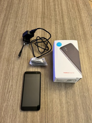 Smatphone vodafone smart - smatphone,