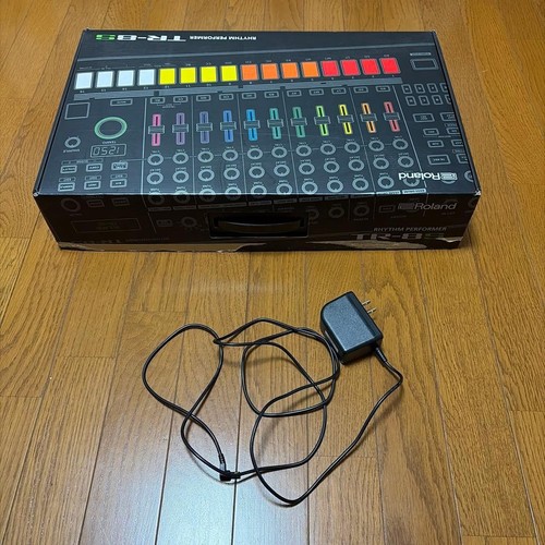 Roland rhythm performer - roland,