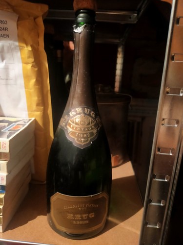 Champagne krug 1982 vide empty - 1982,