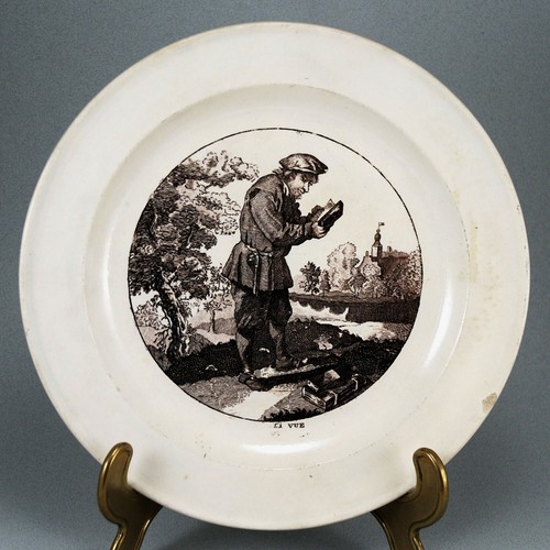Assiette nimes rarissime - assiette,