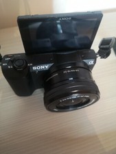 Sony A5100 (24,3MP) , Mirrorless, Touch + Scheda SD. Condizioni perfette.