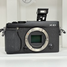 Fujifilm XE1 16.3MP Mirrorless