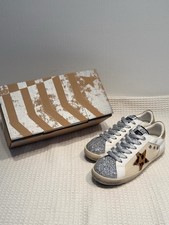 Sneakers donna. Goolden Goose