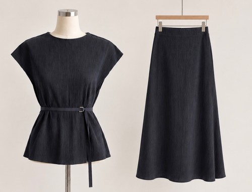 Set due pezzi blusa gonna