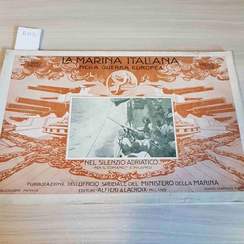 Marina italiana nella - la,