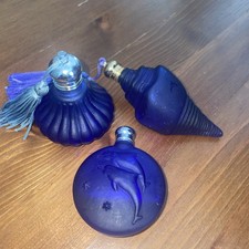 Empty set of  Cobalt Blue