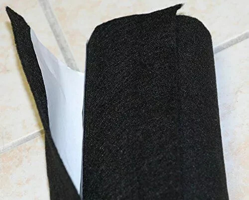 Moquette adesiva nera misure
