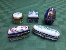 Cinque scatoline portapillole in porcellana, Porcellain Art. Perfette