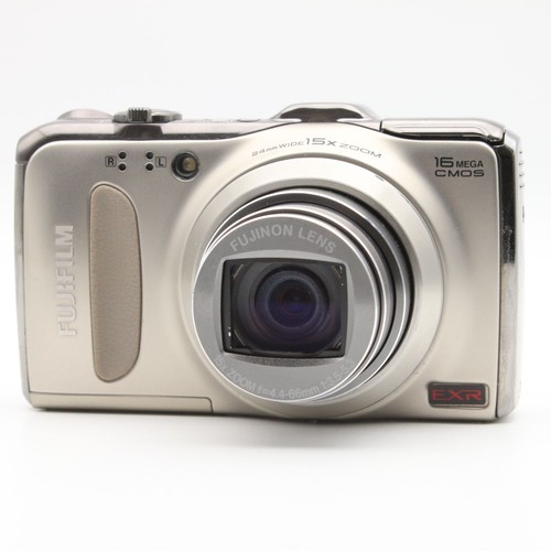 Fotocamera digitale compatta