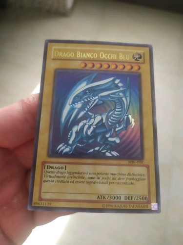 Drago bianco occhi - drago,