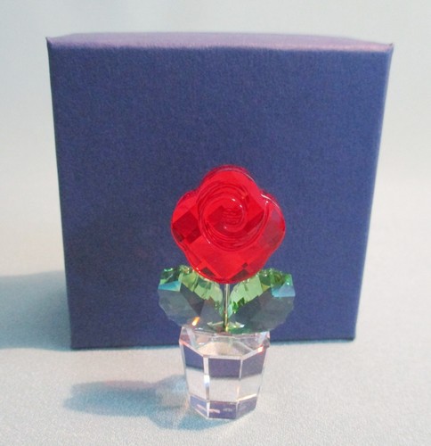 Fiore rosso cristallo