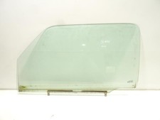 Vetro anteriore sinistro