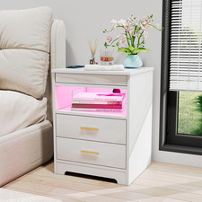 Comodino Con Presa E Striscia