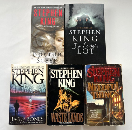 Stephen king paperback book - stephen,