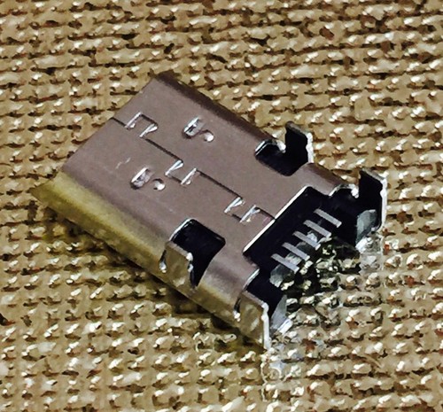 Connettore porta di - x,