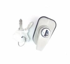 Maniglia portellone baule