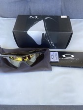 Occhiali da sole Oakley nuovi ibridi montatura M oro x con lenti oro iridio e scatola