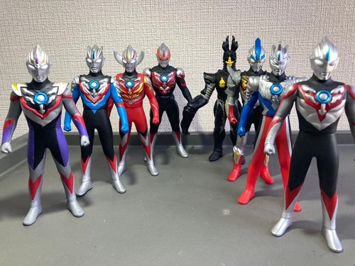 Lotto figurine ultraman orb - figurine,
