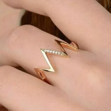 Fede Nuziale Zigzag In Oro