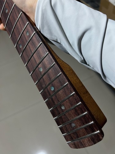 Manico chitarra elettrica