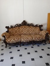 Divano barocco in legno intarsiato