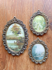 Quadretti ovali antichi in ottone vetro bombato